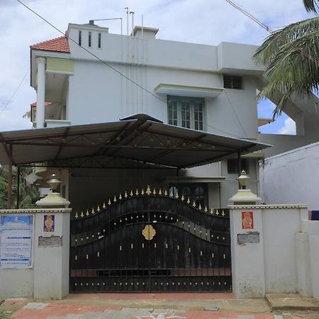 Family Friendly Stay In Kanyakumari Town Exterior foto